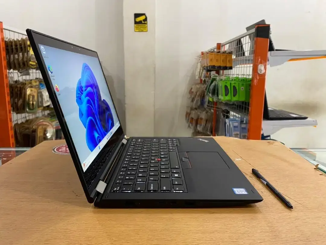 Lenovo ThinkPad X380 Yoga Core i7Gen8 Ram 16GB SSD 256GB Touchscren - Image 6 of 10