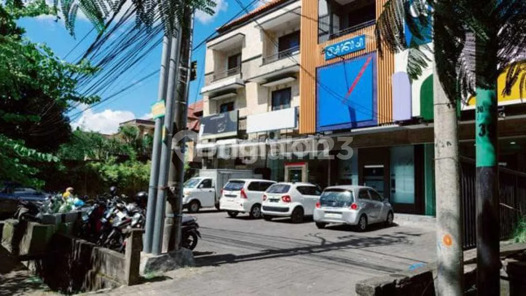 Ruko 3 Lantai Lokasi Premium di Renon Denpasar - Image 3 of 4