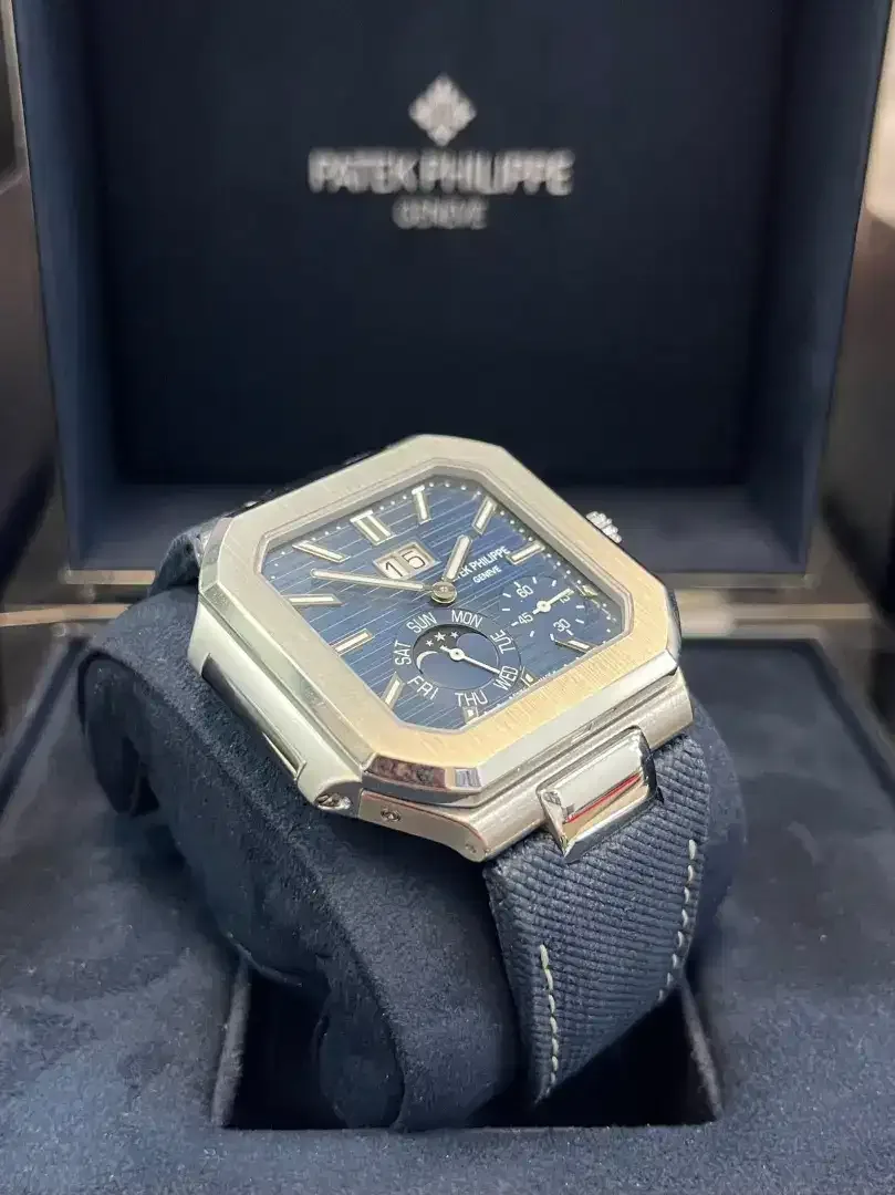 NEW PATEK PHILIPPE CUBITUS BLUE RUBBER - Image 6 of 8