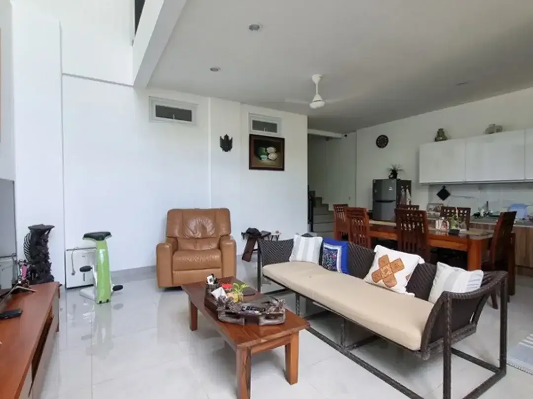 For Sale: Well-Maintained Modern House at Damara Village Complex, Jimbaran - Image 7 of 10