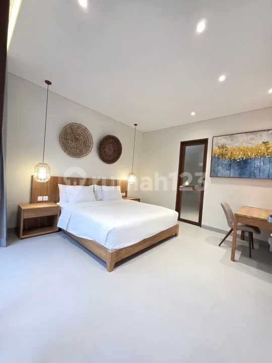 Villa Baru Ekslusif Dekat Pantai Kedungu - Image 3 of 4
