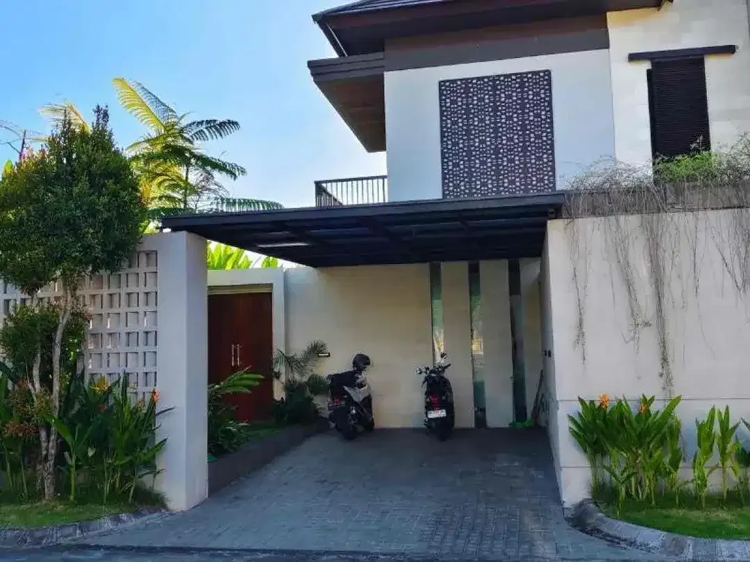 DIJUAL RUMAH SEMI VILLA DAERAH KEDIRI TABANAN BALI - Image 2 of 10