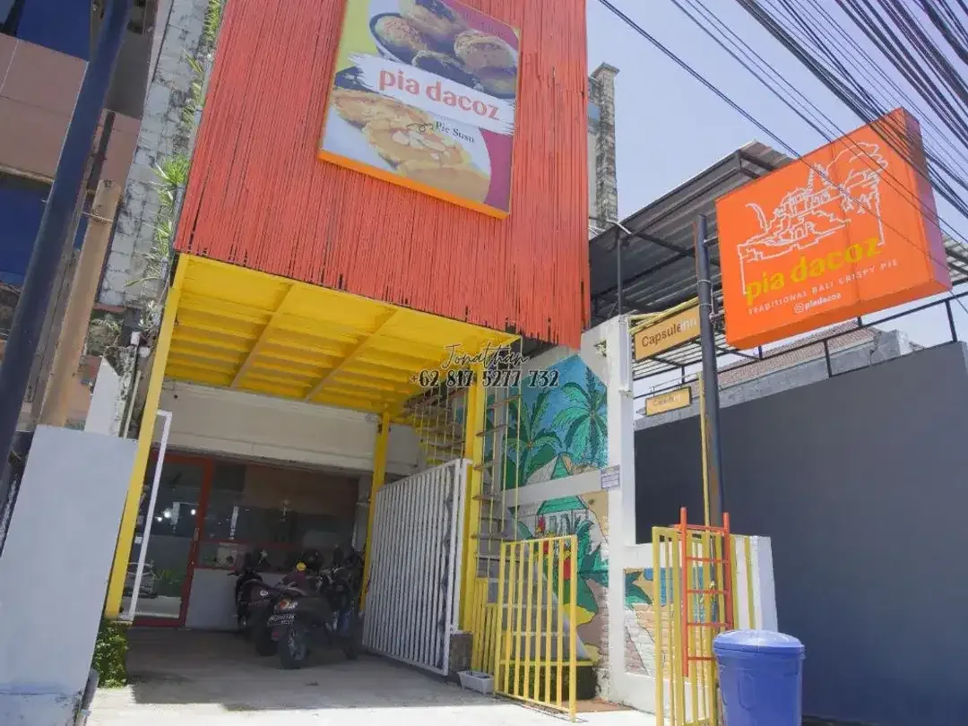 RUKO 3 LANTAI BEKAS HOTEL CAPSULE SIAP OPERASIONAL DI JL. NAKULA – DEKAT SUNSET ROAD - Image 3 of 10