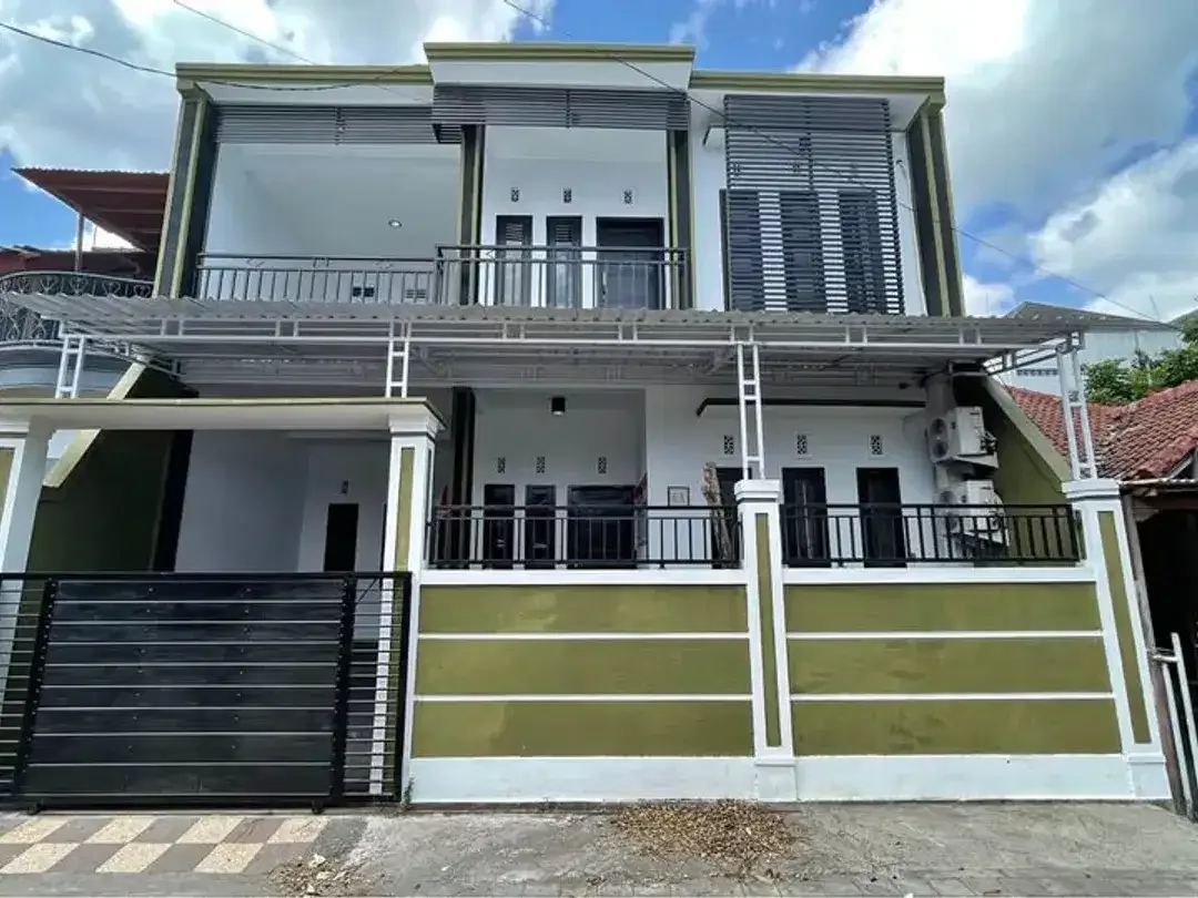 Rumah sewa 2 lantai di Jimbaran | lokasi perumahan | akses jalan yang lebar | cocok untuk tempat hunian - Image 1 of 10