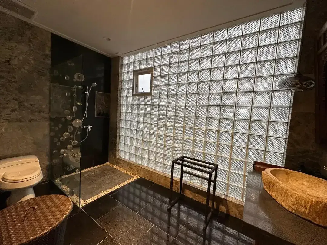 Exclusive 3 Bedrooms Villa With View In Tanah Lot, Tabanan - Image 9 of 10