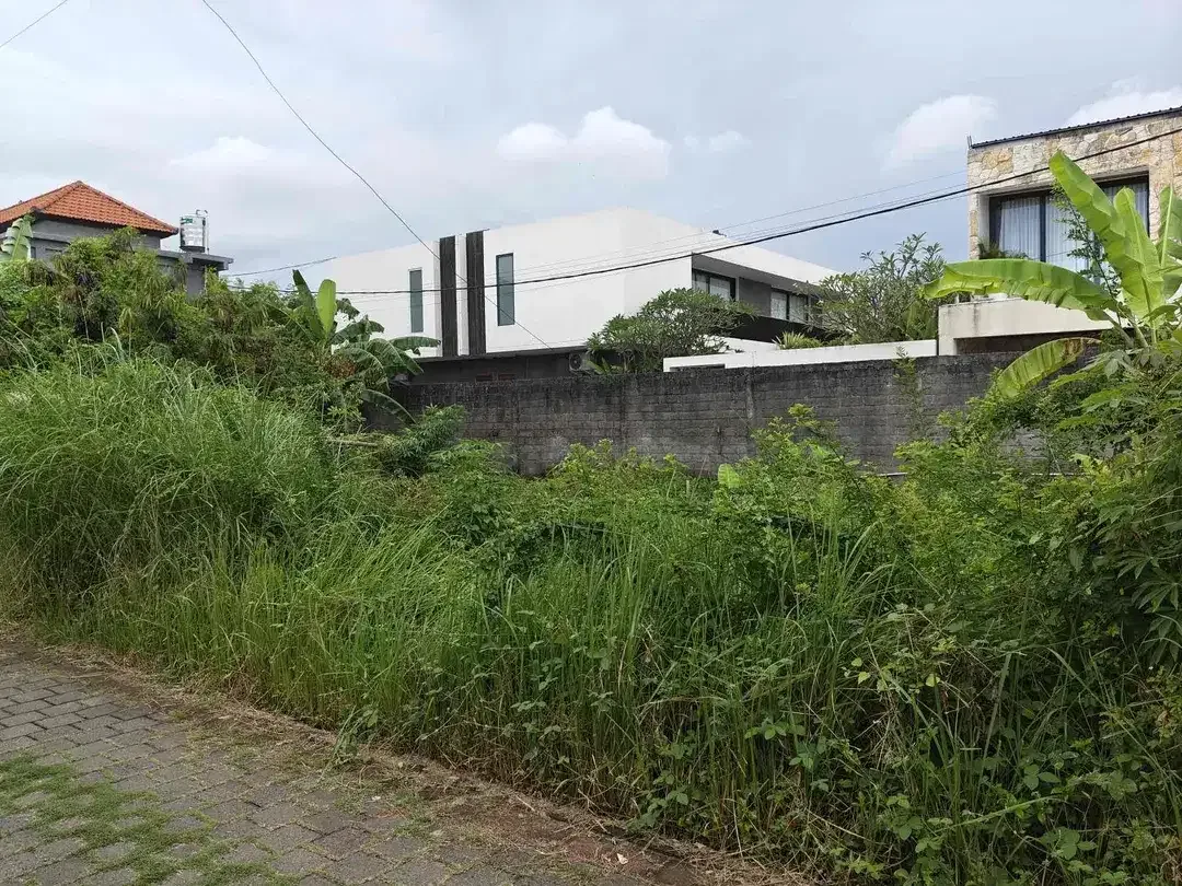 SMALL PLOT PRIME AND STRATEGIC LOCATION AT UMALAS BUMBAK - Image 4 of 7