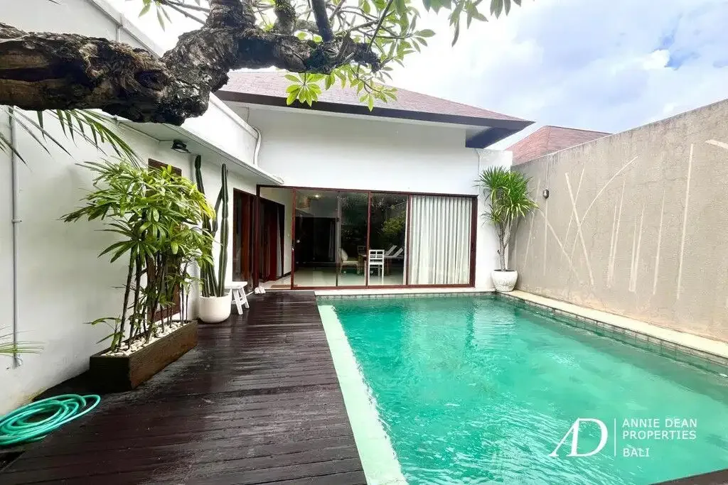 FREEHOLD 3 BEDROOM VILLA ONE GATE SYSTEM IN UMALAS - Image 3 of 10