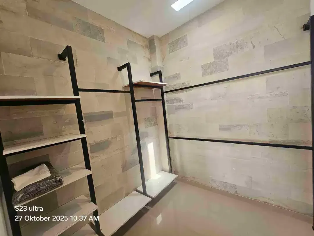 dijual villa lantai 3 lokasi bumbak umalas - Image 8 of 9
