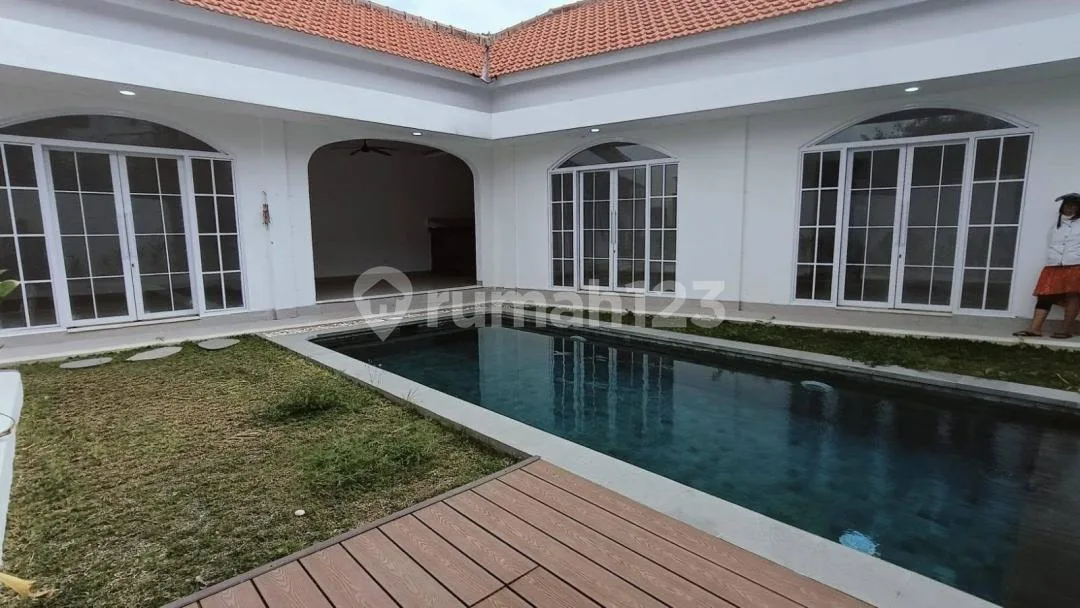 3 br Villa Bumbak To Rent Yearly 265 No Furnished - Image 1 of 4