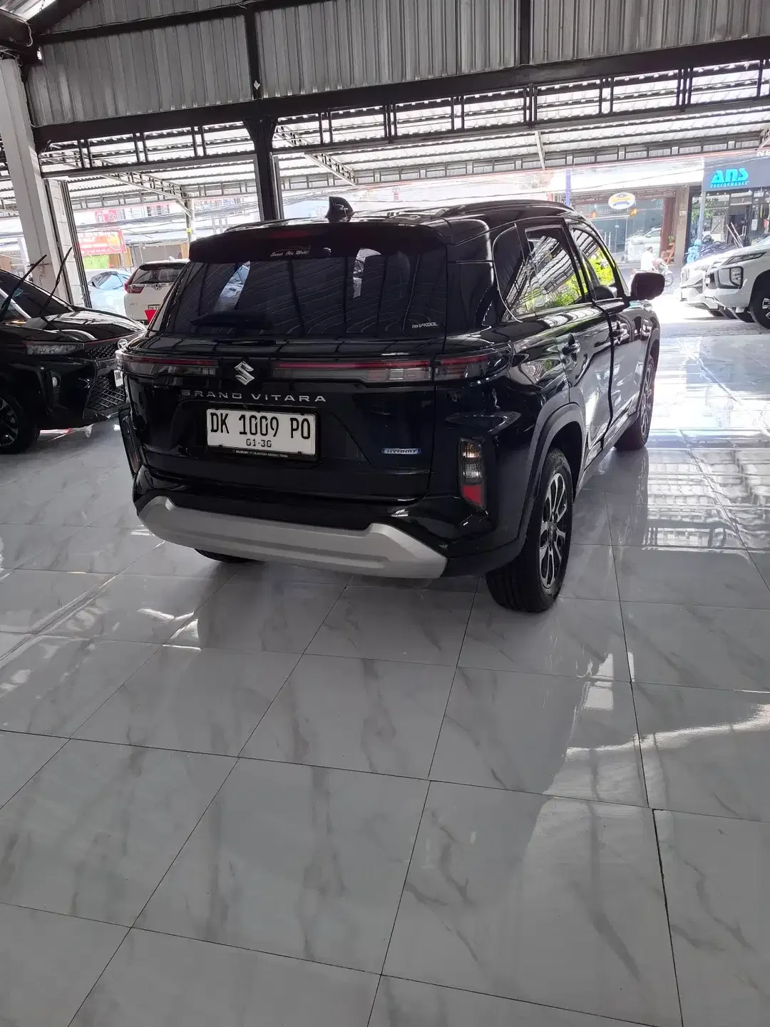 SUZUKI GRAND VITARA GX HYBRID 2024 - Image 4 of 7