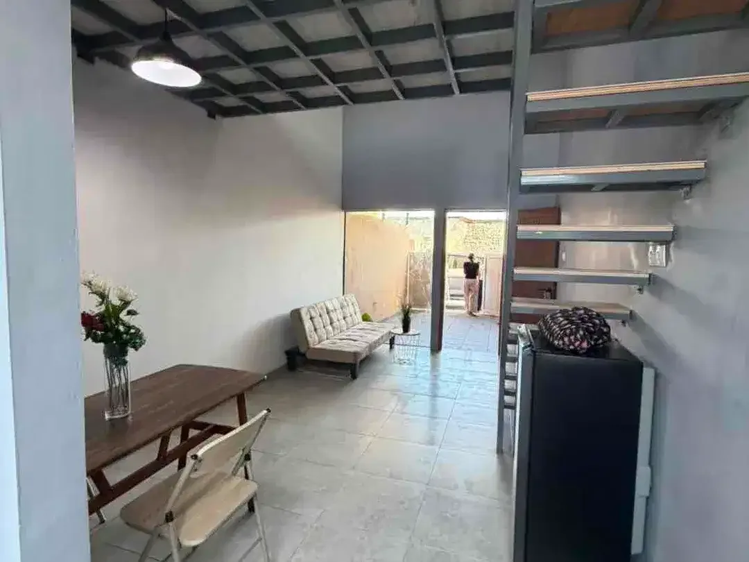 Disewakan Villa Mezzanine Room Siap Huni Dekat Sunset Road, Kuta Bali - Image 8 of 10