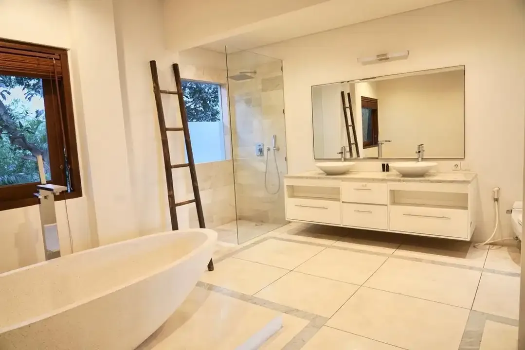 2nd floor villa for sale, Umalas location - Image 5 of 10
