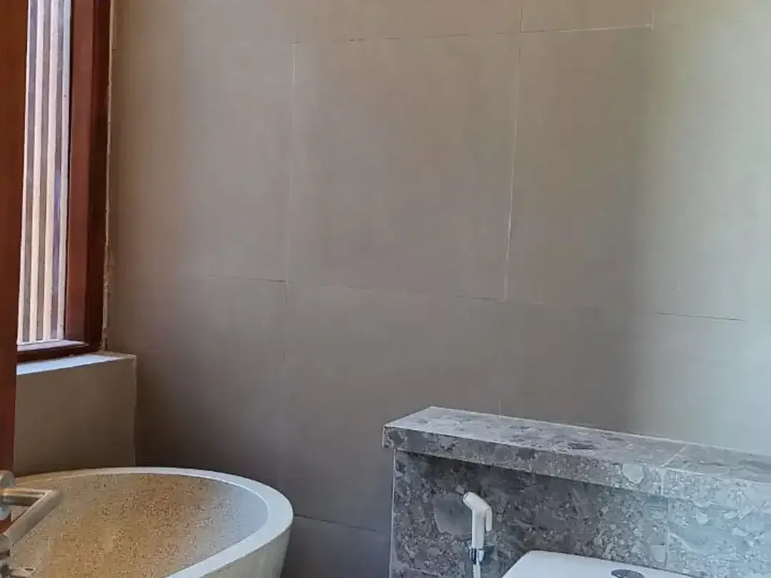 RUMAH BARU SIAP HUNI FURNNISHED 3BR PRIVAT POOL STARTEGIS DI JIMBARAN - Image 3 of 8