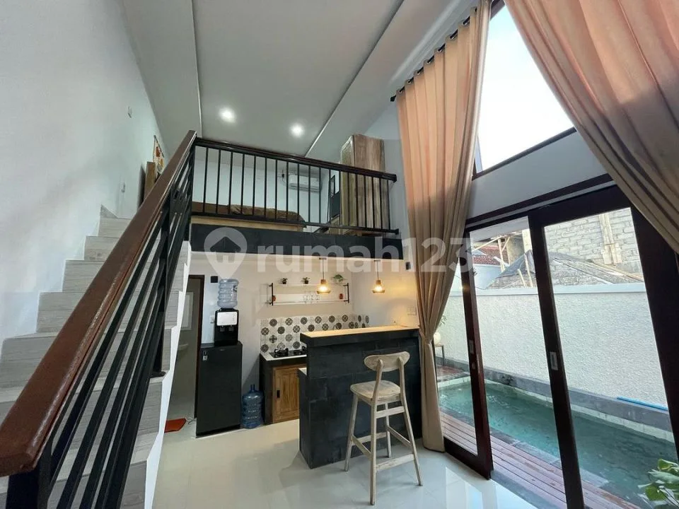 Griya Jimbar Villa 1 Master br Dekat Sanur Mall Living World Ketewel Dyatmika School Bali International Hospital Bali Golf International Vasaka Rumah Sakit Kasih Ibu - Image 3 of 4