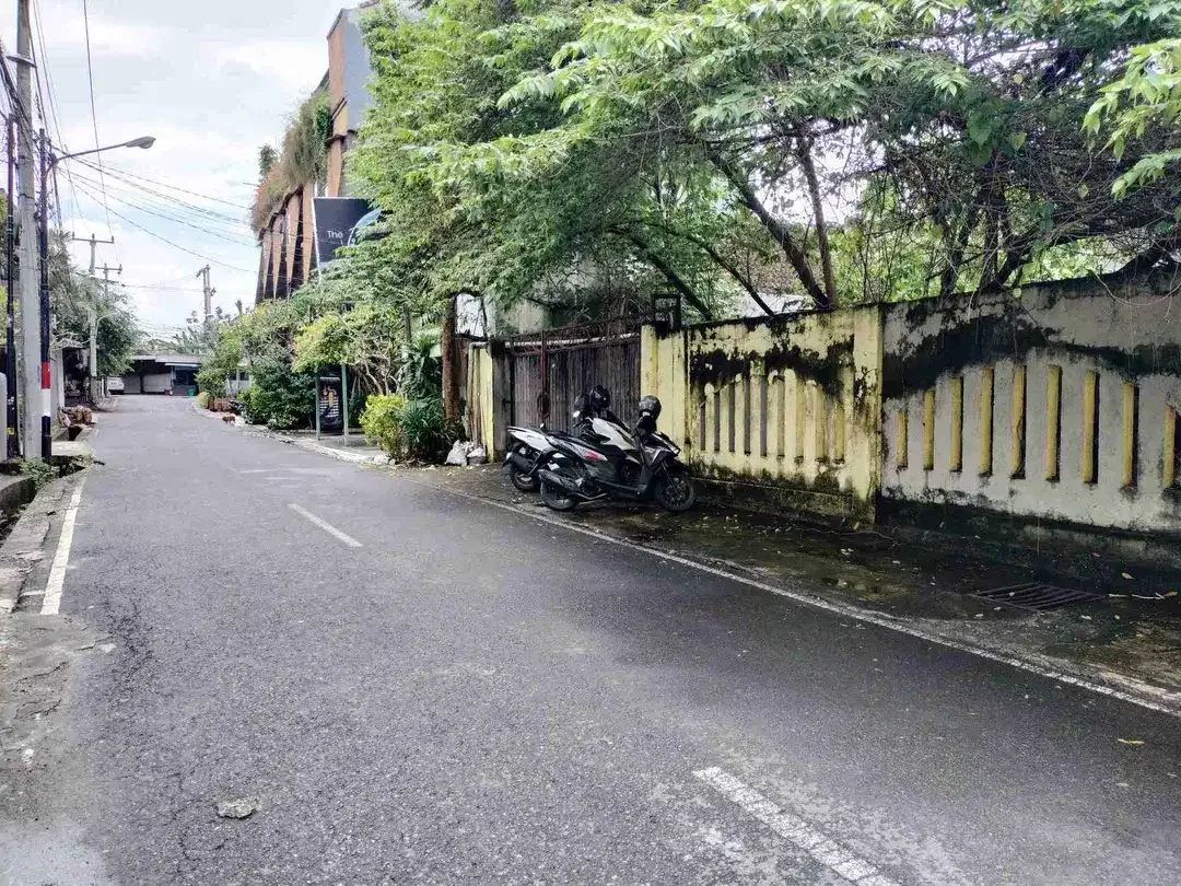 JUAL TANAH AREA BISNIS LEGIAN NAKULA KUTA BALI
LOKASI DEKAT JALAN SUNSET ROAD DAN LEGIAN PUSAT PARIWISATA KUTA BALI - Image 3 of 6