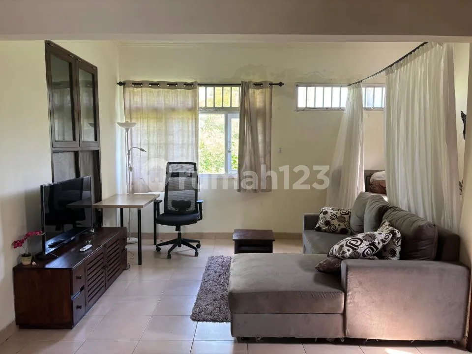 Cozy House With And One Gate Sistem At Jimbaran - Image 1 of 4