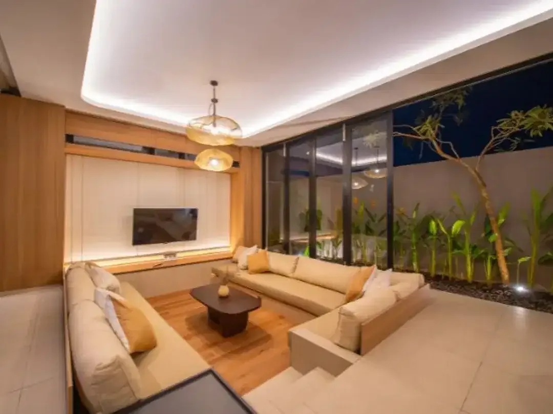LEASEHOLD DAN SEWA VILLA CANTIK 3 LANTAI DI MANGELAK UNGASAN BADUNG - Image 3 of 10