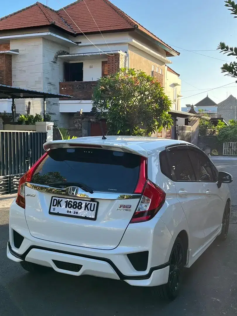 Honda Jazz RS 1.5 Matic Asli Bali DP 16 JT - Image 6 of 10