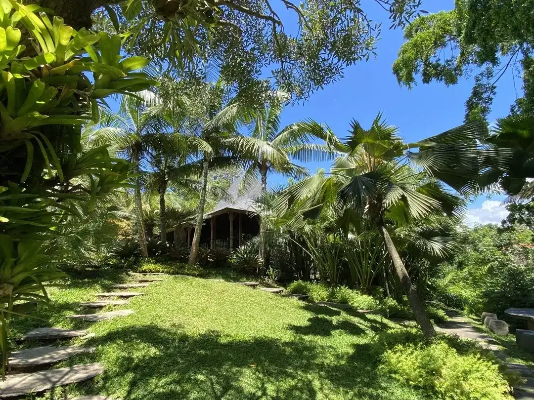 Leasehold - Exquisite Teak Joglo Office with Premium Finishes & Scenic Landscape - Image 10 of 10