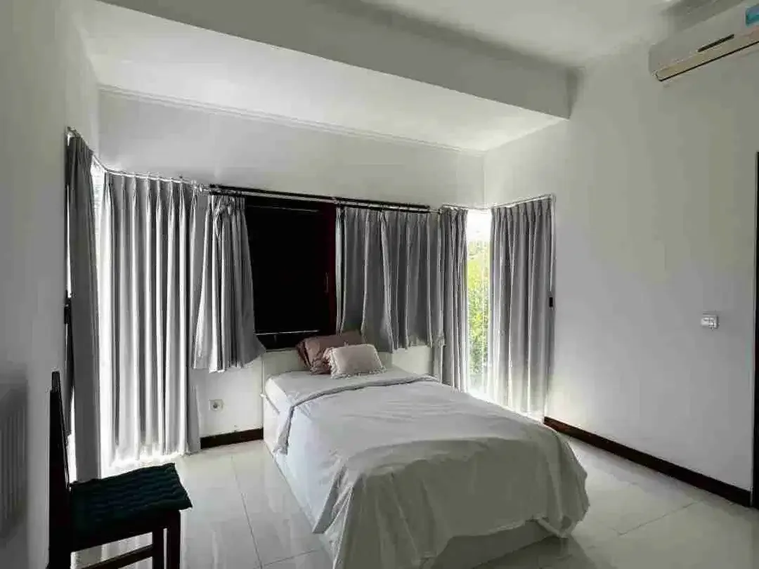 Villa Furnish 2Lt 230M2 Hanya 50Mtr Dari Raya Canggu Dkt Pantai Berawa - Image 8 of 10