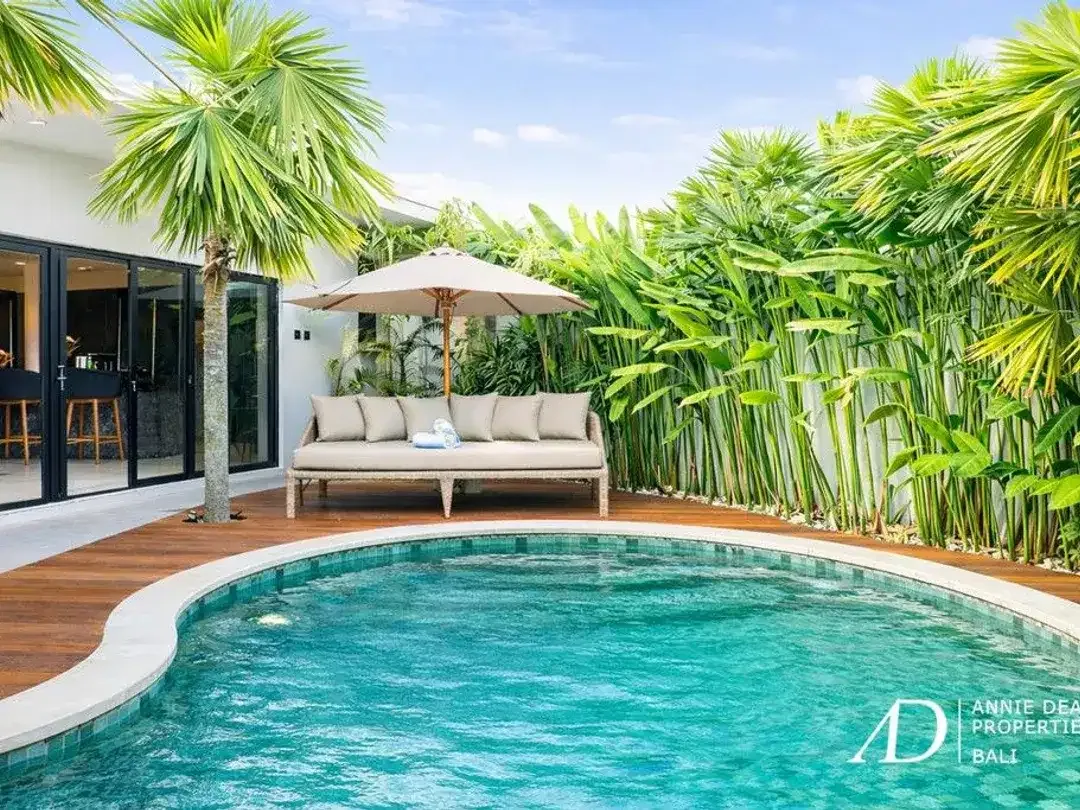 FREEHOLD | MODERN DESIGN VILLA IN PRIME SEMINYAK - Image 4 of 10