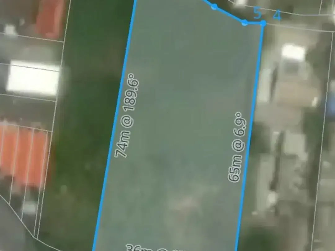 TANAH 23 ARE DI AREA TUKAD BADUNG DENPASAR - Image 3 of 5