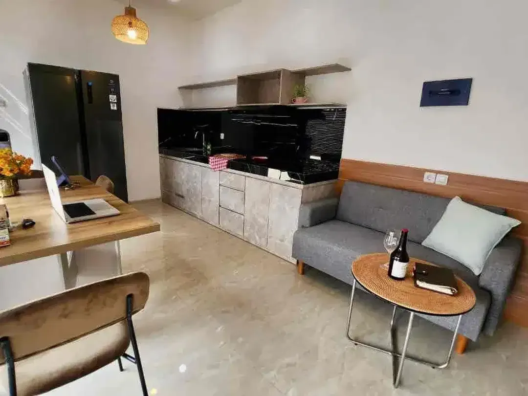 Villa Kawasan PREMIUM Fully Furnished di Jl Dharmawangsa - Image 3 of 10