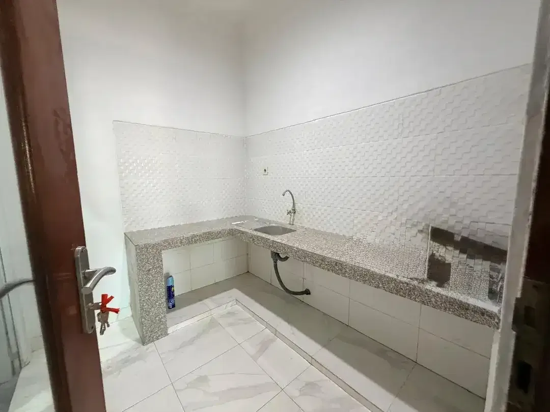 RUMAH MINIMALIST 2KT LOKASI STRATEGIS RENON - Image 4 of 5