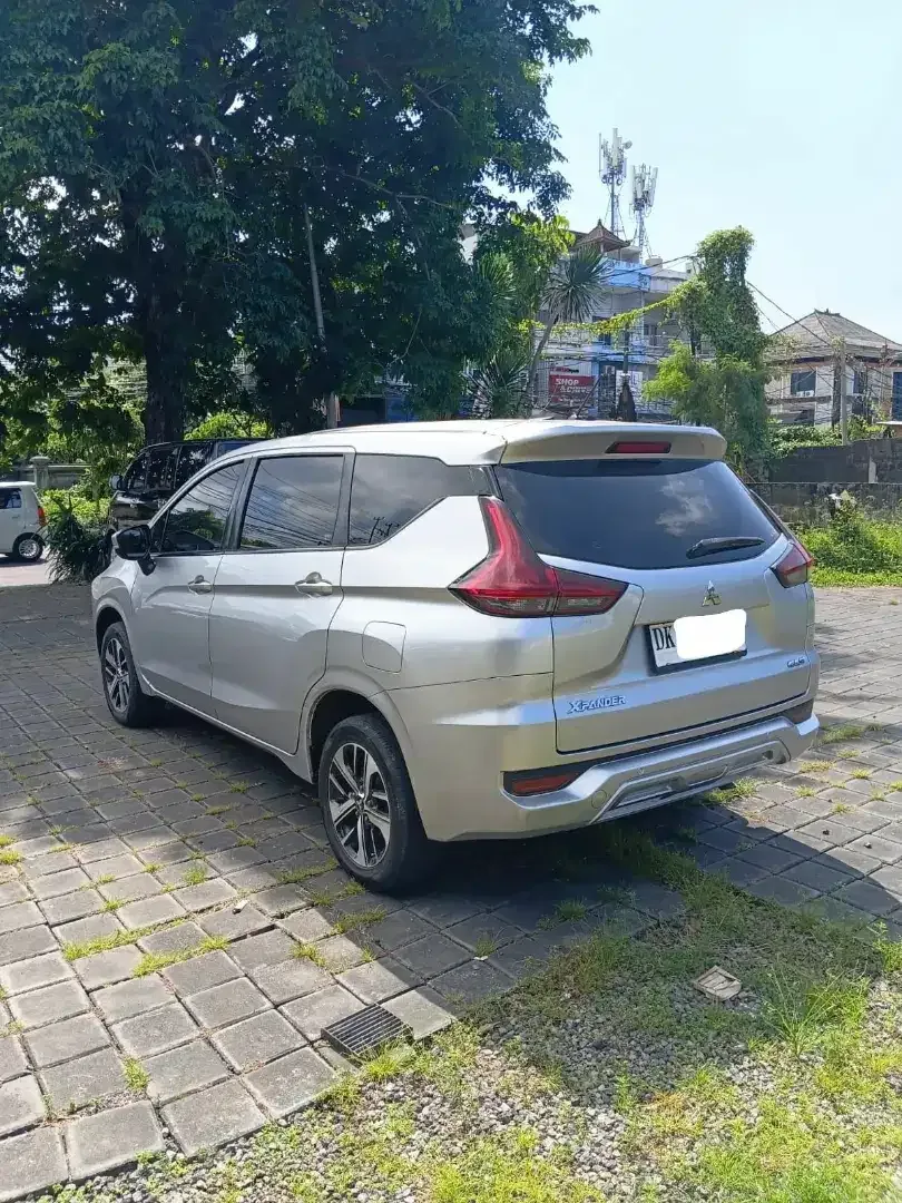 Mitsubishi Xpander GLS Manual 2019 Silver - Image 6 of 10