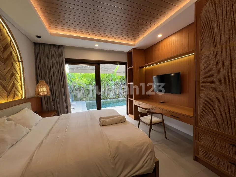 2 Bedrooms Modern Minimalist Style Location Strategic At Pererenan Canggu - Image 2 of 4