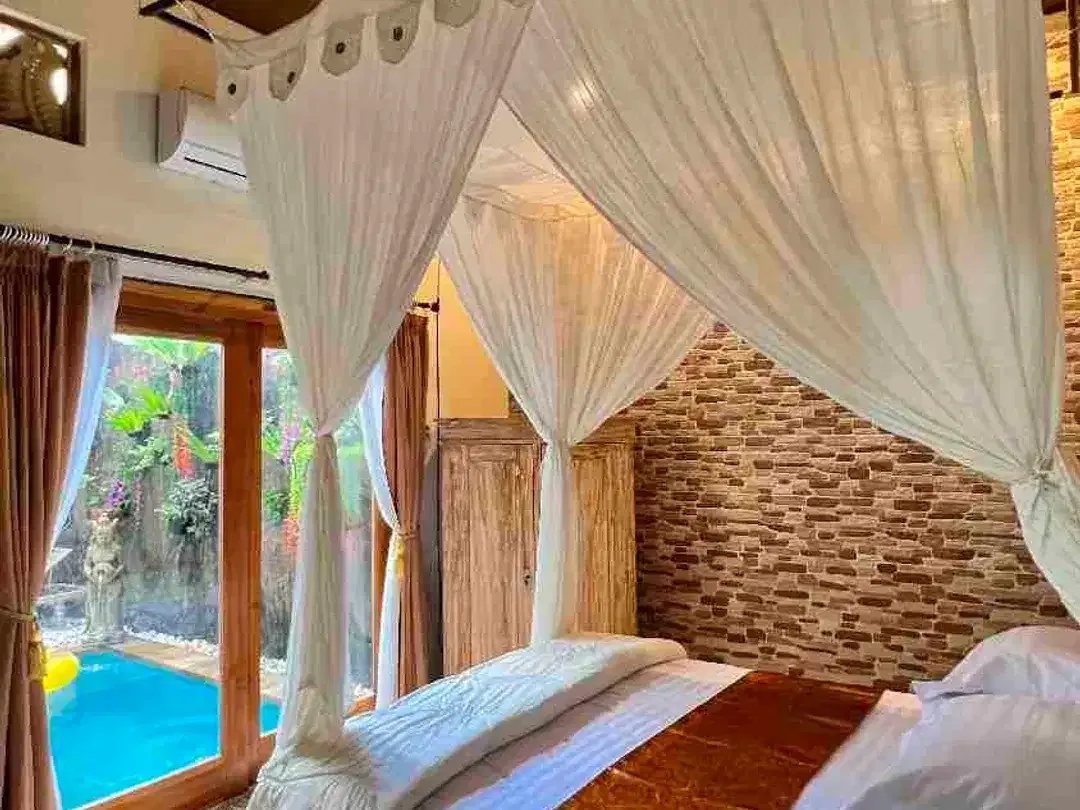 villa 4 bedroom dekat kerobokan - Image 1 of 10