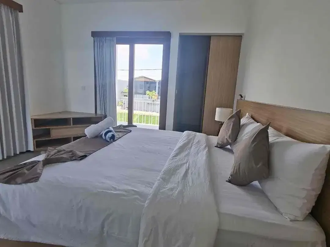 3BR VILLA FULLY FURNISHED FOR RENT – KEDAMPANG, KEROBOKAN, KUTA UTARA - Image 6 of 10