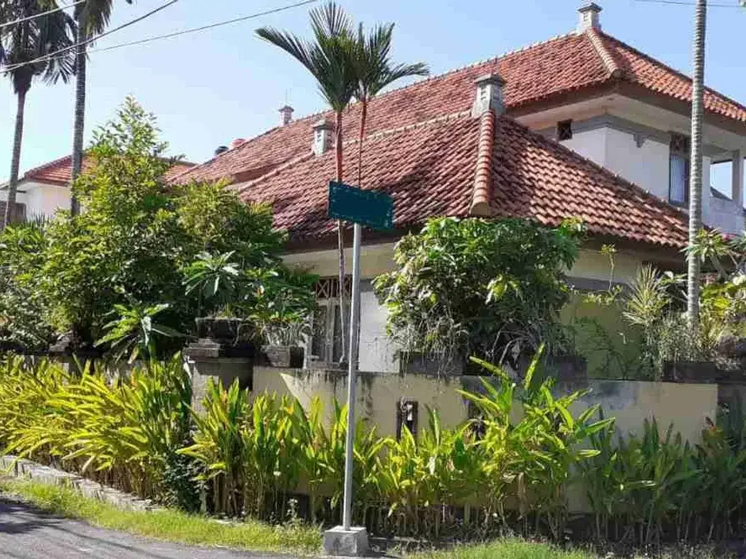 Rumah Lantai 2 di Badak Sari Dekat Badak Agung Renon Drupadi - Image 3 of 10