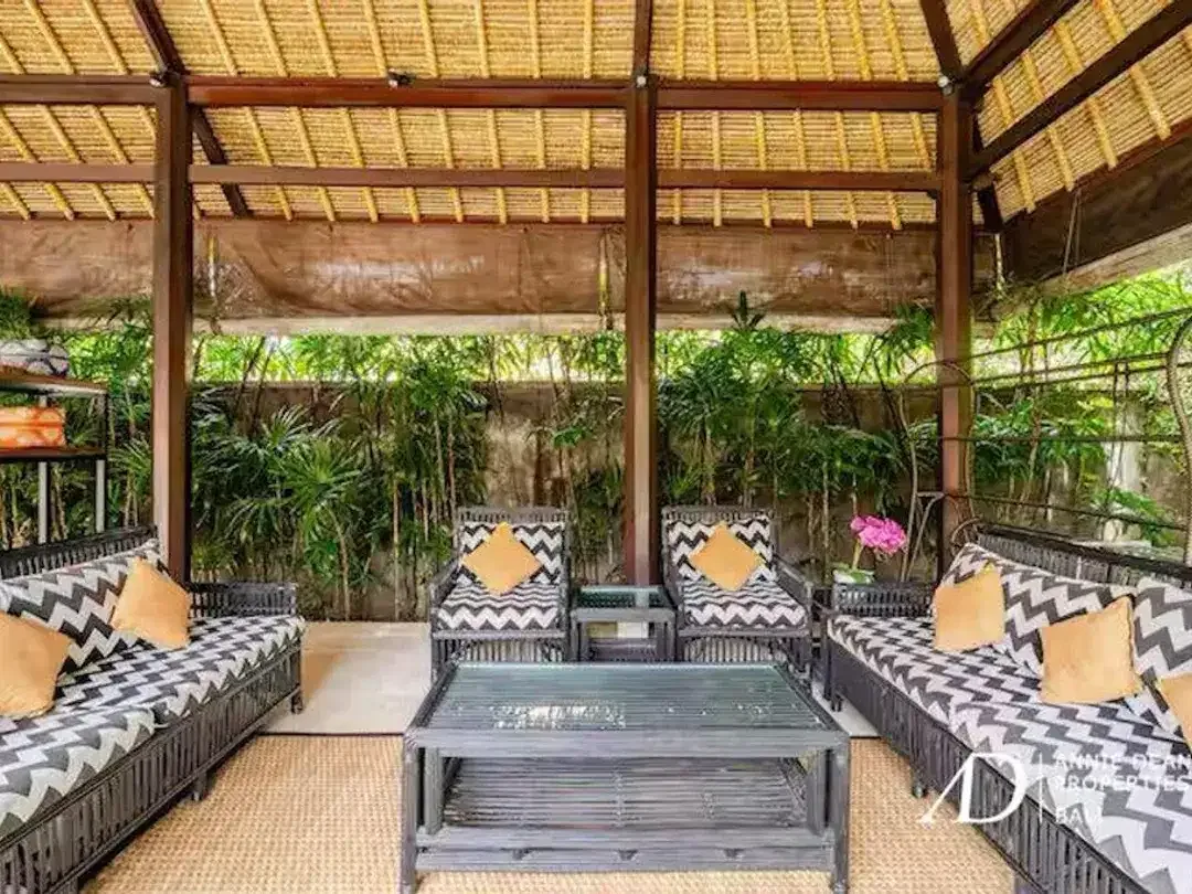FREEHOLD | BALINESE STYLE WITHIN A COMPLEX VILLA IN PERERENAN CANGGU - Image 9 of 10