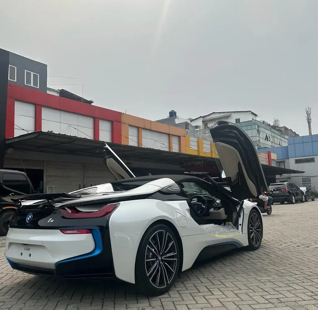 Bmw i8 Roadster 2021 - Image 4 of 10