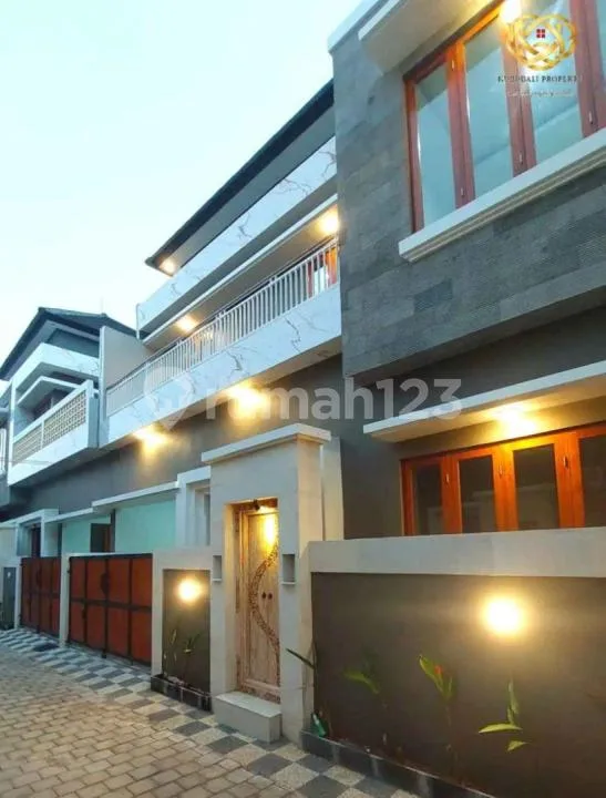Rumah Bagus Modern 2 Lantai Bebas Banjir Akses Utama Bypass Sanur - Image 1 of 4