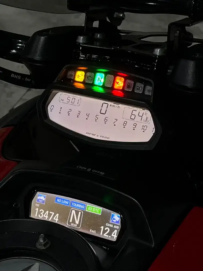 DUCATI DIAVEL CARBON 2011 ABS - Chintia Mustika - Image 8 of 10