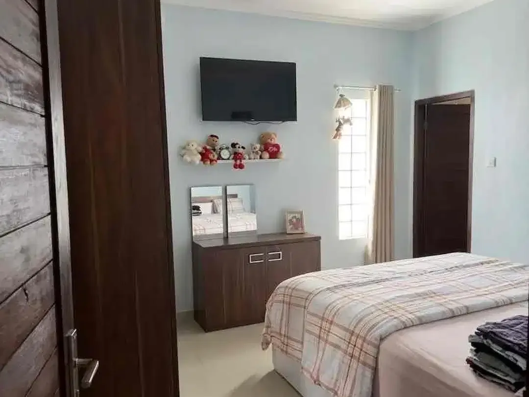 Dijual Rumah Strategis 2 Lantai di Poh Gading Jimbaran - Image 6 of 10