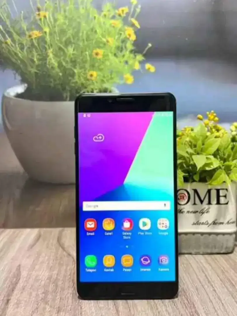 Samsung Galaxy C9 Pro Black - Image 2 of 4
