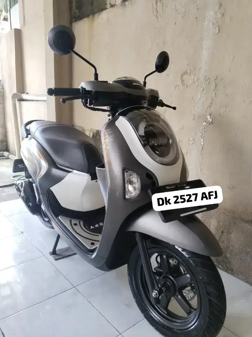 DP 2 JT/ BUNGA MENURUN 2% / HONDA SCOOPY TAHUN 2025 - Image 1 of 8