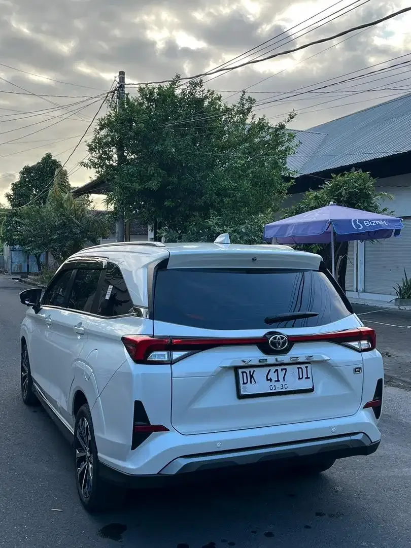 VELOZ Q 1.5 TSS CVT LOWKM PAJAK BARU DP 20 JT - Image 6 of 10